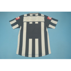 Juventus Retro Local 01-02