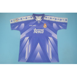 Real Madrid Retro Visitante...