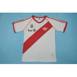 River Plate Retro Local 86