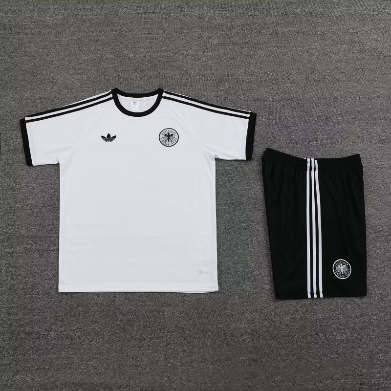 Kit Entrenamiento Alemania Blanco