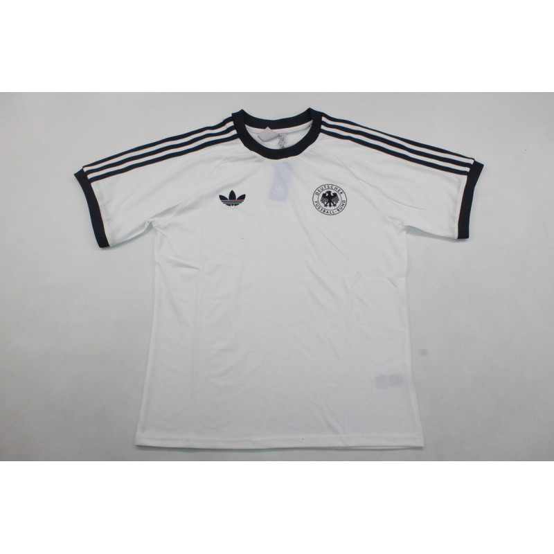 Alemania Retro Especial Blanca