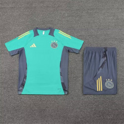 Kit Entrenamiento Ajax Gris...