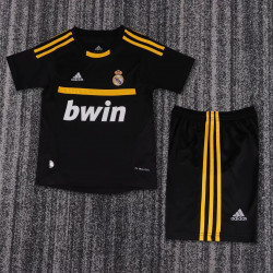 Real Madrid Retro KIT NIÑO...