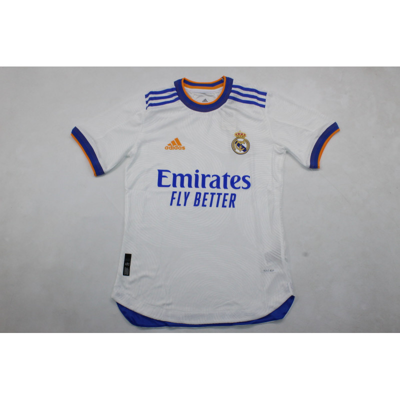 Real Madrid Retro Player Version Local 21-22