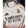 Real Madrid Player Version Local 25-26