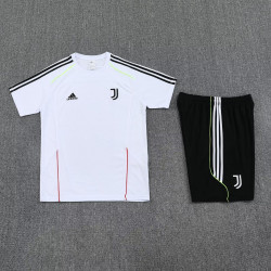 Kit Entrenamiento Juventus...