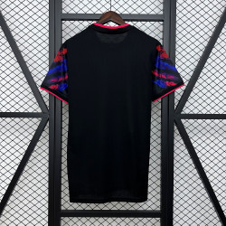 Barcelona Especial Concept 25-26