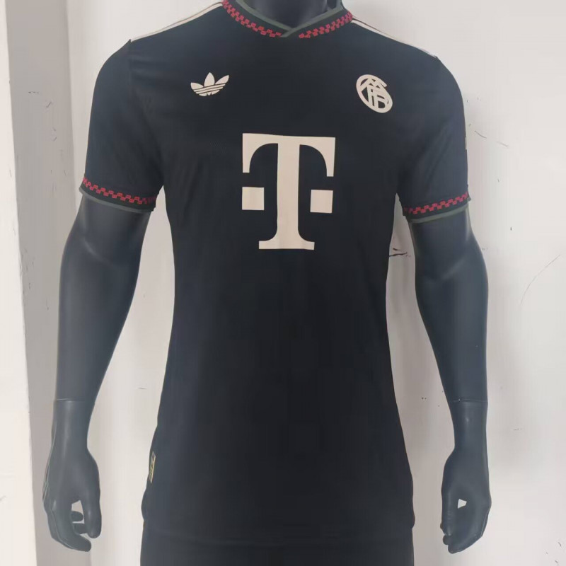 Bayern Munich Player Version Tercera 25-26