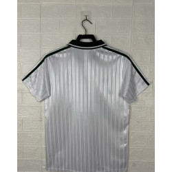 AD X Oasis blanca y verde 2025
