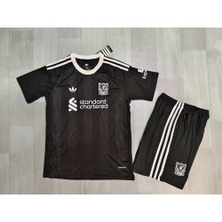 Liverpool KIT NIÑO Portero...