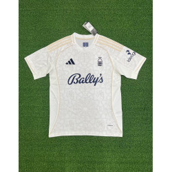 Nottingham Forest Visitante...