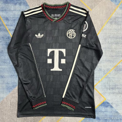 Bayern Munich Manga Larga...