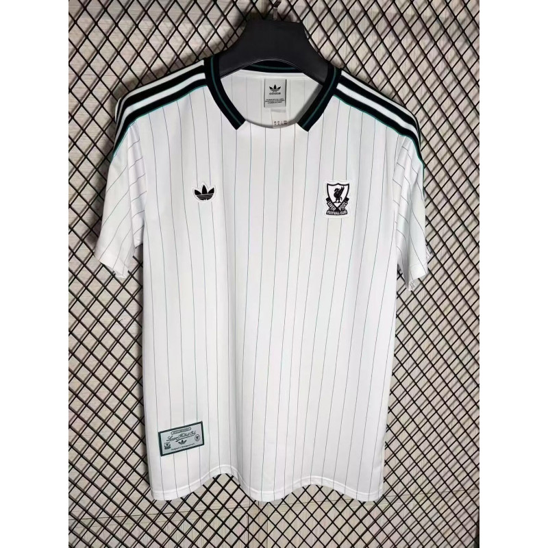 Liverpool Icon Blanca 25-26