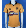 Wolves Retro Local 02-04