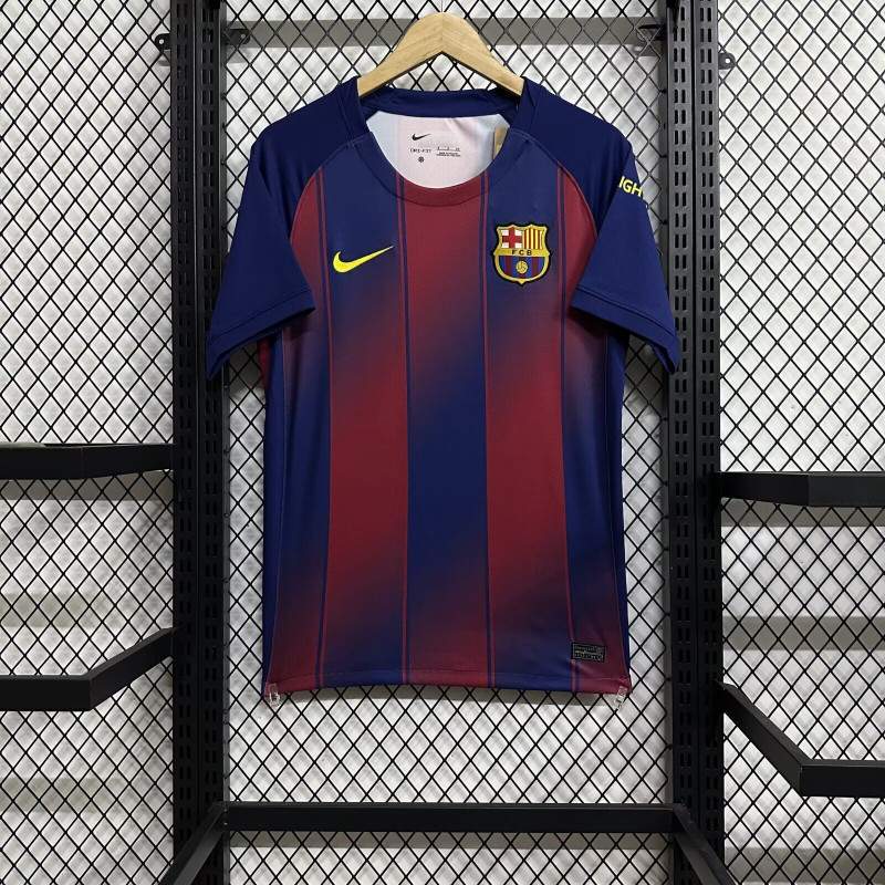 Barcelona Local Sin Sponsor 25-26