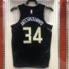 NBA Bucks ANTETOKOUNMPO 34