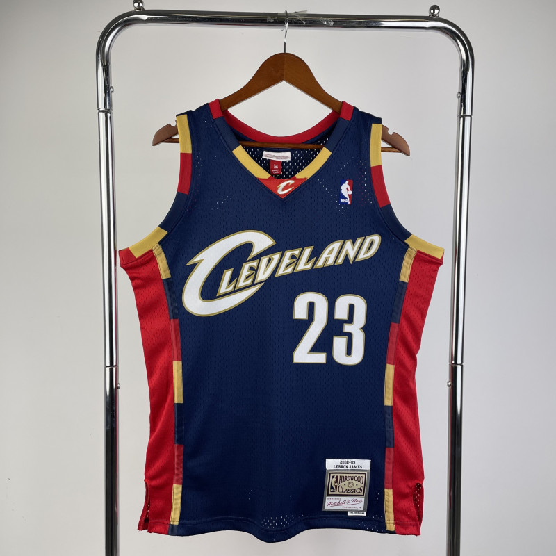 NBA Cavaliers JAMES 23