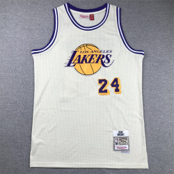 NBA Lakers BRYANT 24