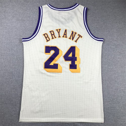 NBA Lakers BRYANT 24