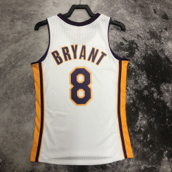 NBA Lakers BRYANT 8