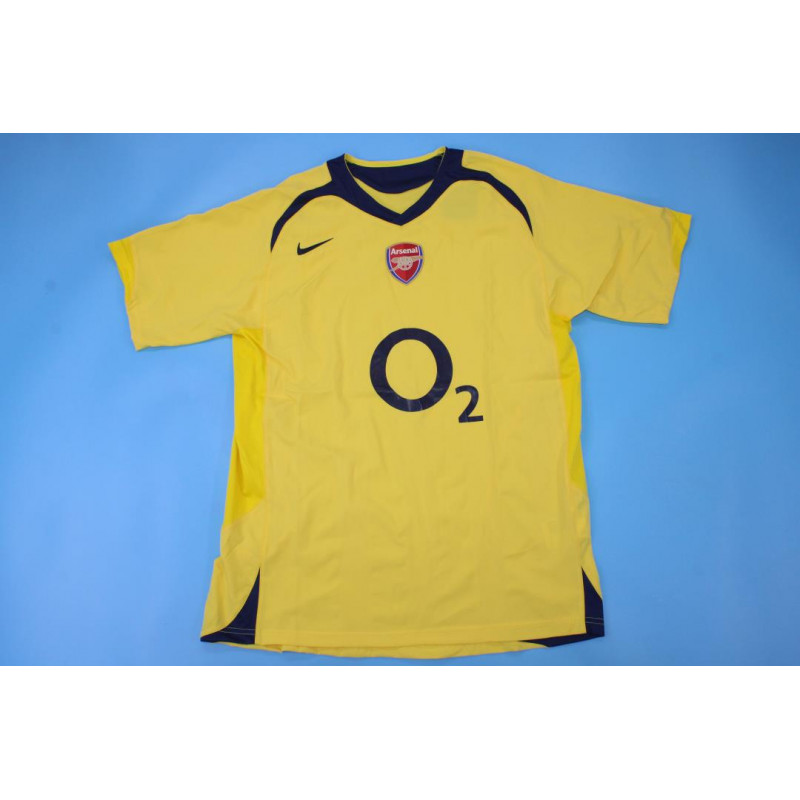 Arsenal Retro Visitante 05-06